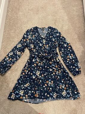 SHEIN Navy Floral V-Neck Tie-Waist Mini Dress